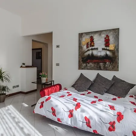 Beatrice Apartment