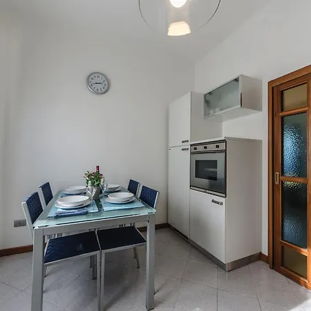 Beatrice Apartment